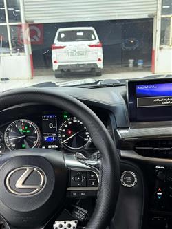 Lexus LX